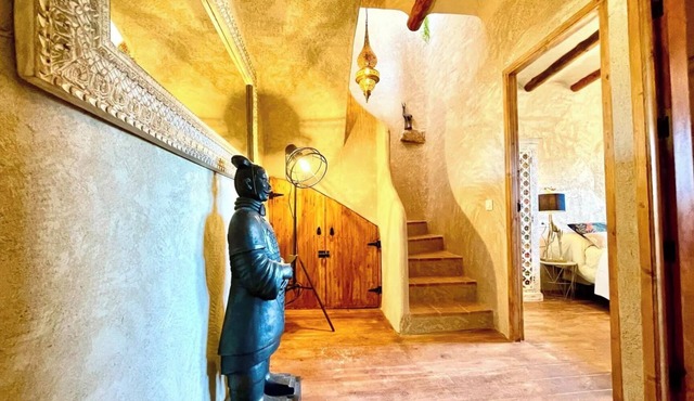 Country House 'La Casuna De La Una' with Mountain View, Private Terrace and Wi-Fi