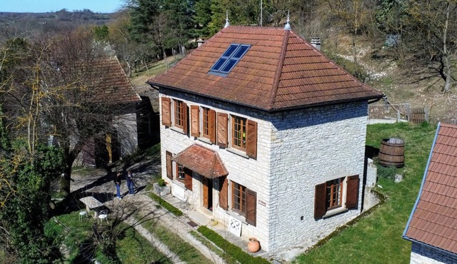 Country House - La Dauphinière