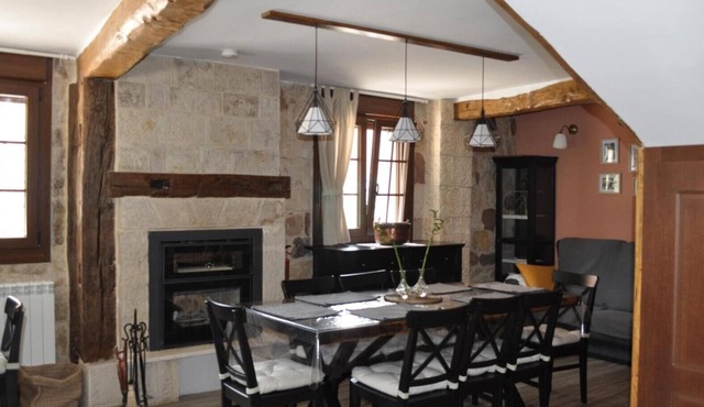 Country House 'La Genciana Chica' with Mountain View and Wi-Fi