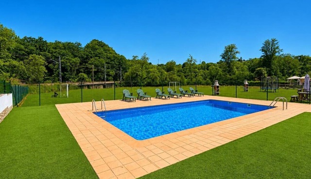 Country House 'La Xana' with Mountain View, Wi-Fi and Air Conditioning
