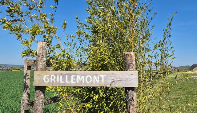 Country House 'Le Domaine De Grillemont' with Private Terrace, Garden & Wi-Fi