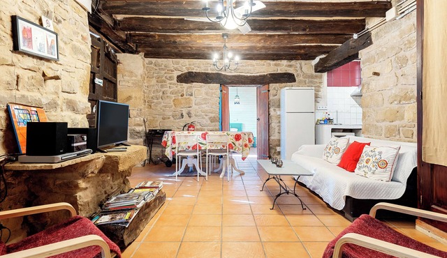 Country House 'Les Cavallerisses' with Mountain View and Wi-Fi