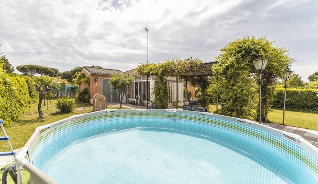 Country House 'Maitemare' with Private Garden and Wi-Fi