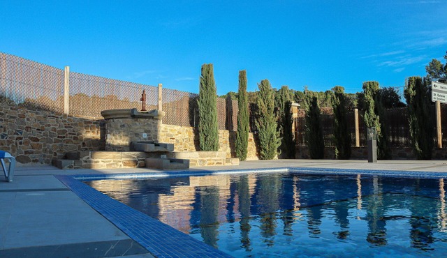 Country House 'Mas Manosa' with Mountain View, Wi-Fi and Air Conditioning