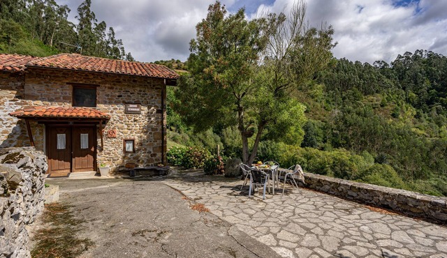 Country House 'Mesilda' with Mountain View, Private Terrace and Balcony