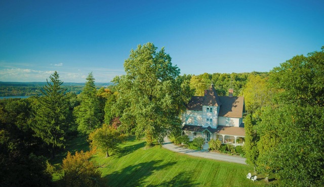 Country House, Mountain views, Hiking and everything in Hudson