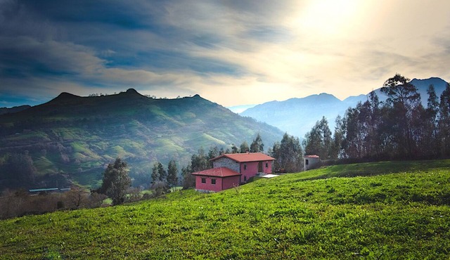 Country House 'Mugidos Lejanos' with Sea View, Private Terrace and Private Garden