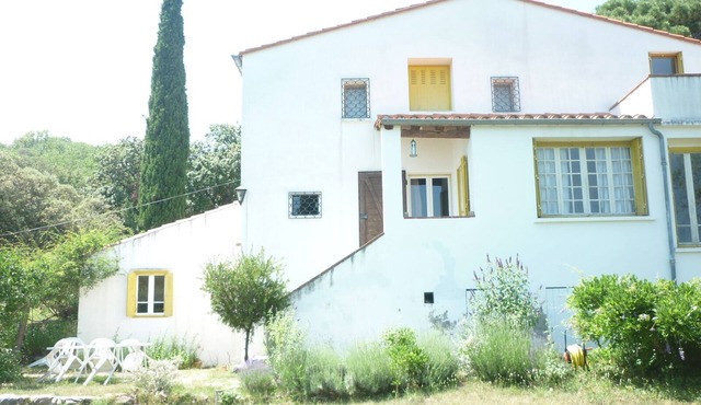 COUNTRY HOUSE NEAR CERET - PYRENEES ORIENTALES