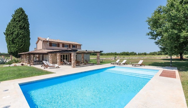Country House Nona Kapona