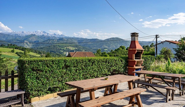 Country House 'Orandi' with Mountain View, Shared Garden and Wi-Fi