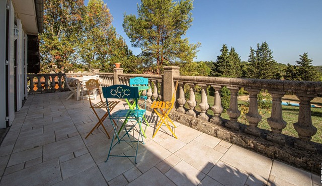 COUNTRY HOUSE - POOL - GARDEN