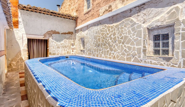 Country House 'Señores Y Tía Juana' with Mountain View, Private Pool and Wi-Fi