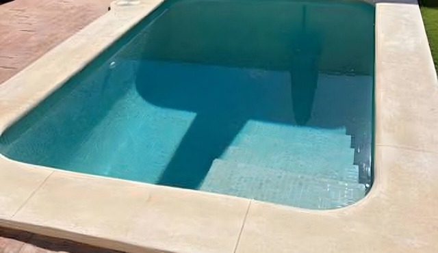 Country House 'Villa Con Piscina Cerca De Sevilla' with Private Pool, Wi-Fi and Air Conditioning