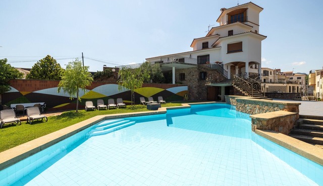 Country House 'Villa La Guaita' with Sea View, Private Pool and Wi-Fi