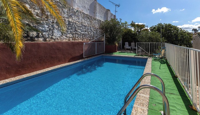 Country House 'Villa Florita' with Private Pool, Wi-Fi and Air Conditioning