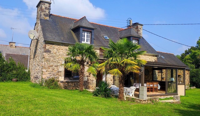 Country house with 800 m2 of land