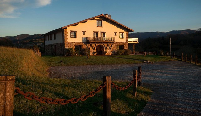 Country house with charm renovated10Km San Sebastian