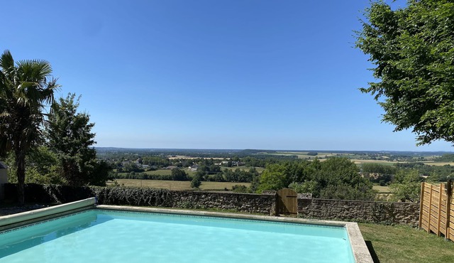 Country house with exceptional view