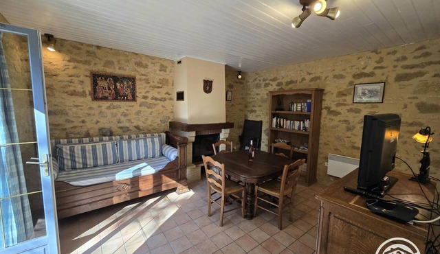 Country house with fireplace and BBQ in Carlux