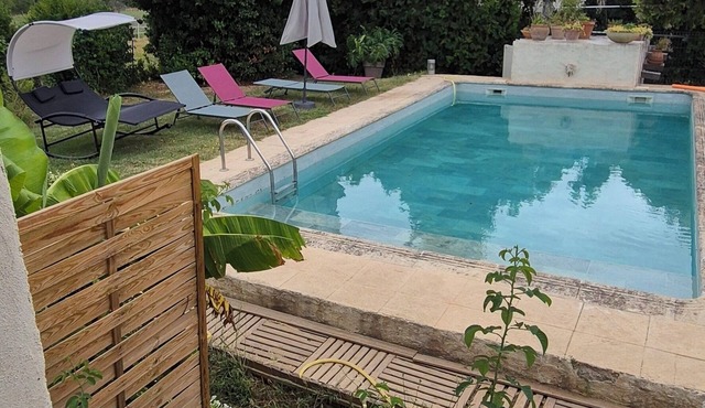 Country house with swimming pool