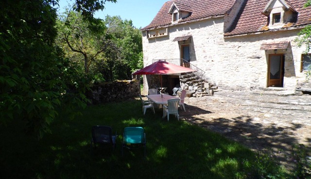 Country house with lots of outdoor space