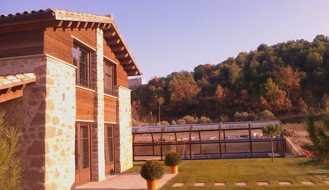 country house with private pool, 4 bedrooms, all with bathroom, 8-12p