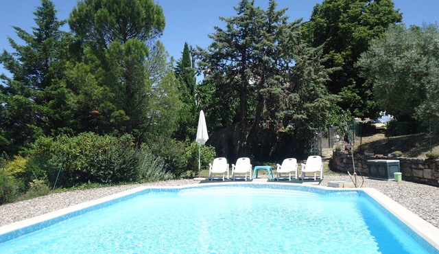 COUNTRY HOUSE WITH PRIVATE POOL 6m x 13m50. 4-STAR CLASS.
