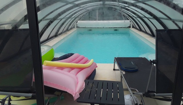 Country house with private heated pool