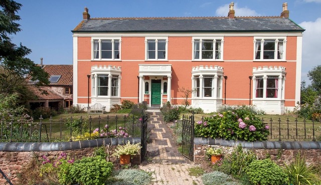 Country House with Swimming Pond, Hot Tub and Glorious Gardens.