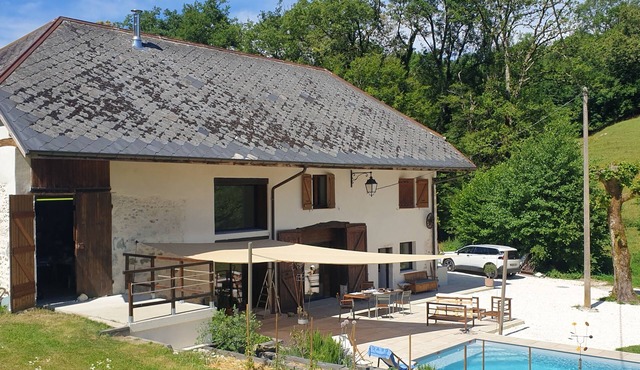 Country house with swimming pool 10 min from Aix les bains