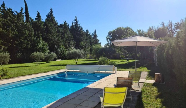 COUNTRY HOUSE WITH SWIMMING POOL FOR SEASONAL RENTAL