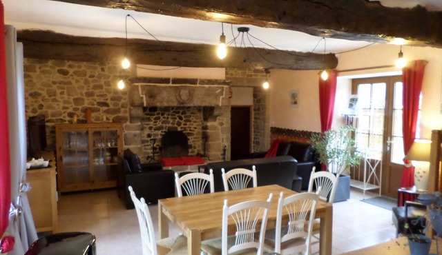 Country house with terrace and garden 15 minutes from the beach