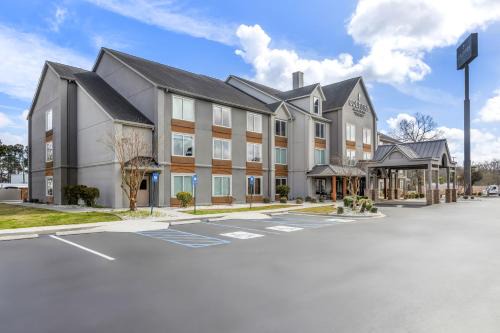 Country Inn & Suites by Radisson, Savannah I-95 North, GA