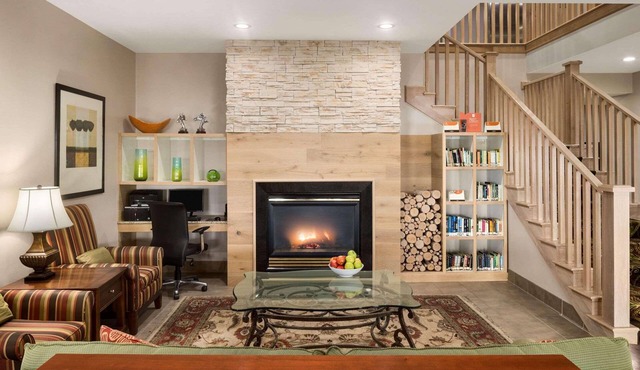 Country Inn & Suites by Radisson, Louisville South, KY