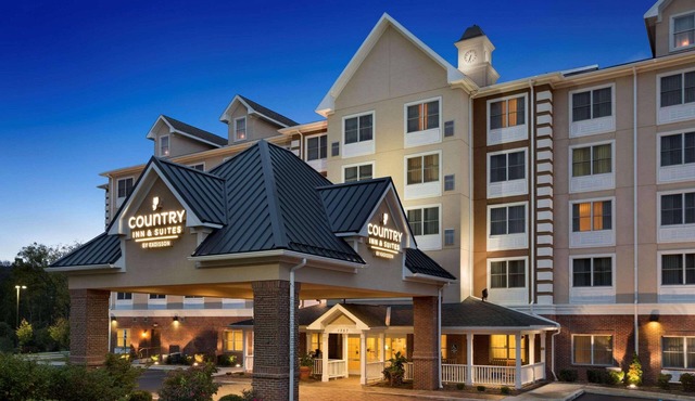 Country Inn & Suites by Radisson, State College (Penn State Area), PA