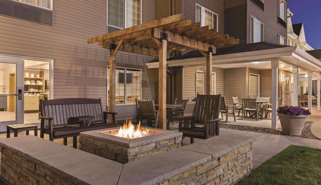 Country Inn & Suites by Radisson, Albert Lea - Austin