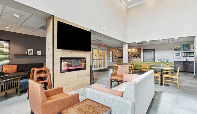 Country Inn & Suites by Radisson, Covington, LA