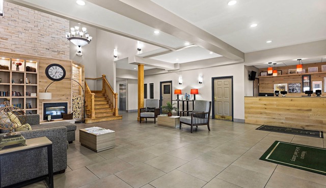 Country Inn & Suites by Radisson, Hinesville, GA
