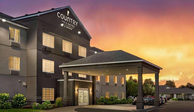 Country Inn & Suites by Radisson Stillwater MN