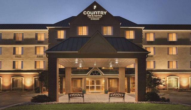 Country Inn & Suites by Radisson, Lexington, VA