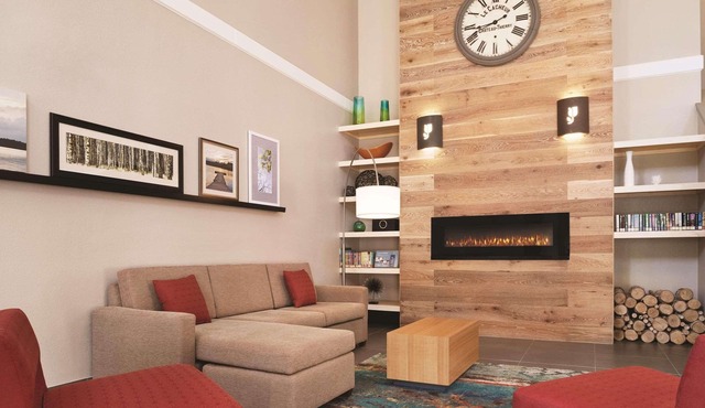 Country Inn & Suites by Radisson, Madison Southwest, WI