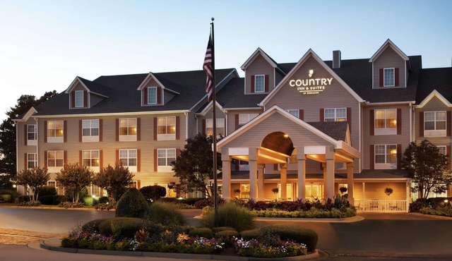 Country Inn & Suites by Radisson, Atlanta Airport North, GA