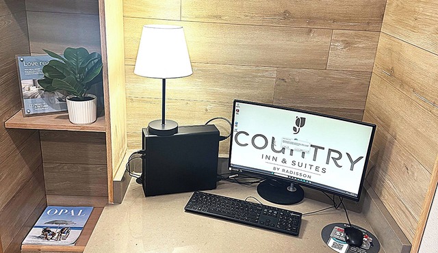 Country Inn & Suites by Radisson, Midway - Tallahassee West