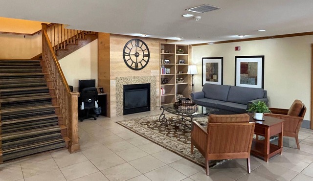 Country Inn & Suites by Radisson, Owatonna, MN