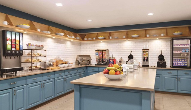 Country Inn & Suites by Radisson, Griffin, GA