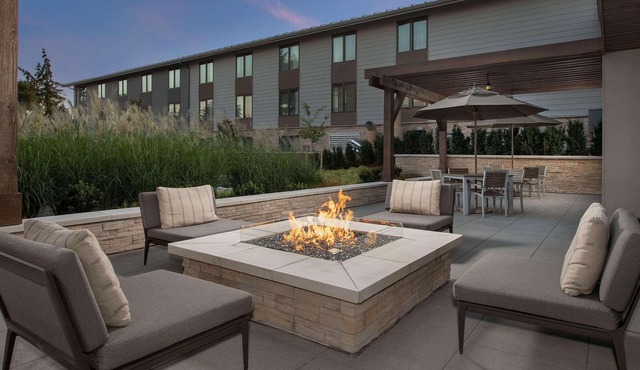 Country Inn & Suites by Radisson, Seattle-Tacoma International Airport, WA