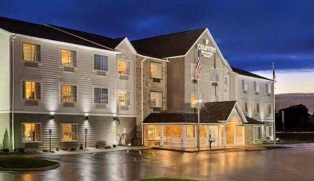 Country Inn & Suites by Radisson, Hiram, GA