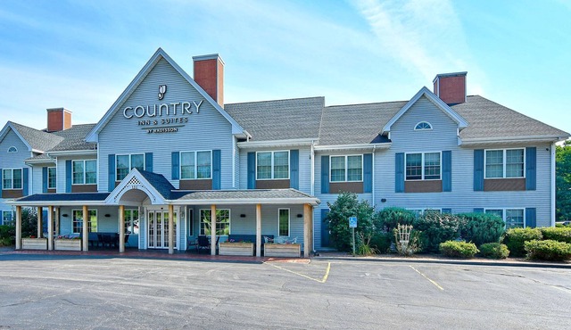 Country Inn & Suites by Radisson, Mount Morris, NY