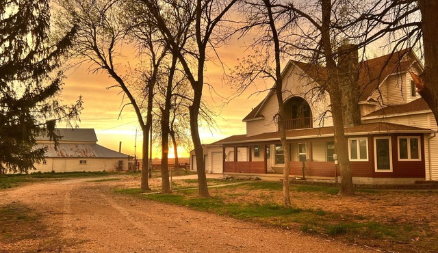 Country life secluded in an all original Victorian home. Breathtaking porch view