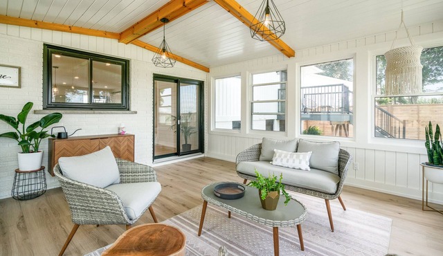 Country living in the heart of Niagara on the lake